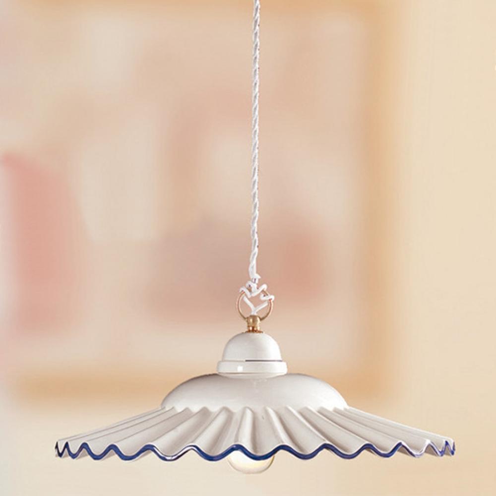 mediteransky elegantny rucne malovany luster lampa klasicka jedalen kuchyna stol osvetlenie obciansky elegantny vidiecky dom balaton tramovy strop taliansky toskansky vintage rustikalne historicke lampy lameridiana.jpg
